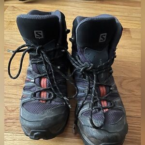Salomon x ultra gore Tex hiking boot
